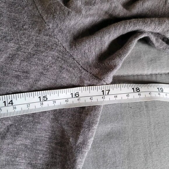 Nordstrom Classiques Entrier 100% Linen Cardigan Sweater Size Medium Belted - Picture 3 of 11